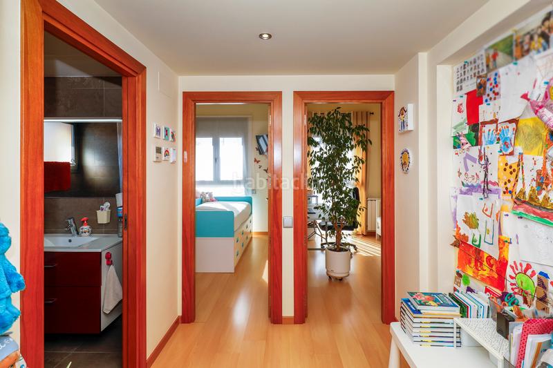 Foto a6fd655f-8655-43bb-8ca7-ad0040880ac6. Casa adossada amb calefacció aparcament a Can bassa Granollers Foto a6fd655f-8655-43bb-8ca7-ad0040880ac6. Casa adossada amb calefacció aparcament a Can bassa Granollers