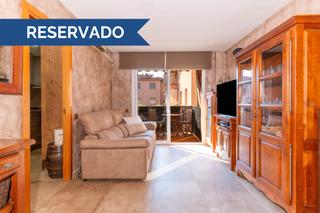Appartement Avinguda de mossèn jacint verdaguer. Dúplex reformado a 2 minutos de la plaça de la vila Appartement Avinguda de mossèn jacint verdaguer. Dúplex reformado a 2 minutos de la plaça de la vila
