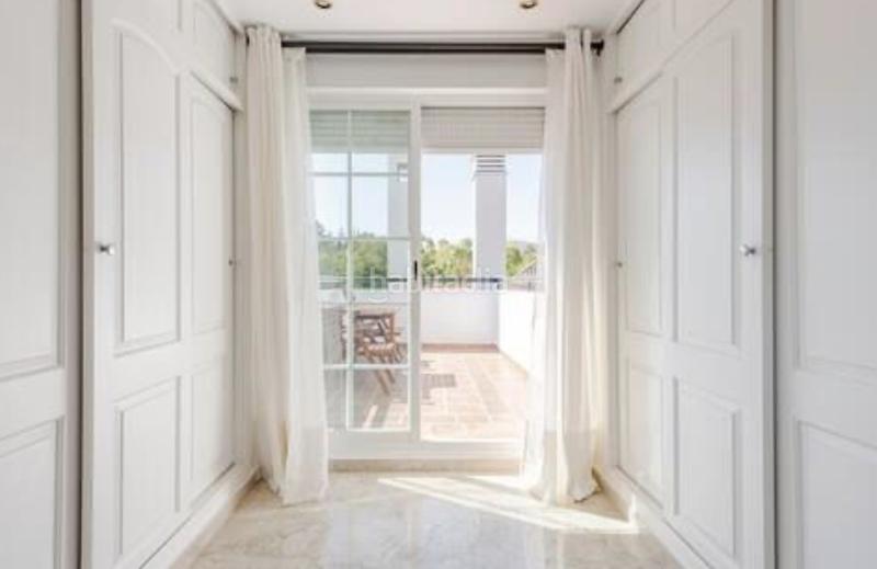 Foto 76b7fcf2-8c44-4acf-bd3d-922285a28f2d. Rent penthouse with parking pool in lomas de Marbella club Marbella Foto 76b7fcf2-8c44-4acf-bd3d-922285a28f2d. Rent penthouse with parking pool in lomas de Marbella club Marbella