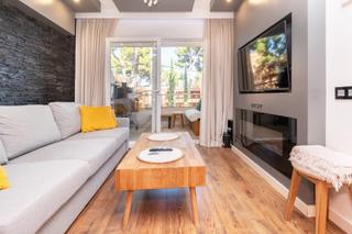 Appartement  Cornisa. Piso reformado de 1 dormitorio con terraza y parking a 300 metro Appartement  Cornisa. Piso reformado de 1 dormitorio con terraza y parking a 300 metro