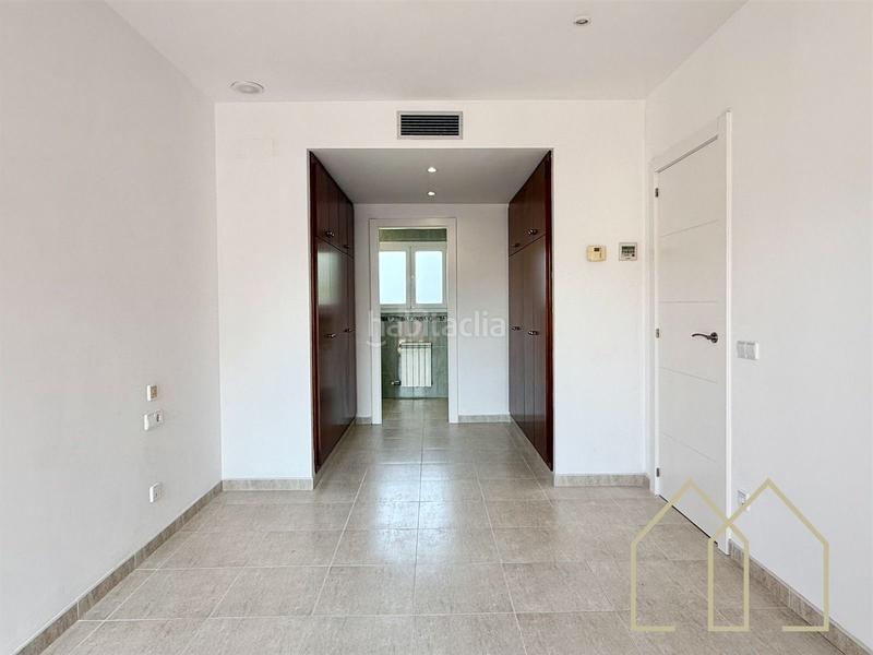 Foto c52bbcbf-1aca-45d2-8fb0-9ee563d07d7d. Casa amb calefacció piscina a Flaçà Foto c52bbcbf-1aca-45d2-8fb0-9ee563d07d7d. Casa amb calefacció piscina a Flaçà