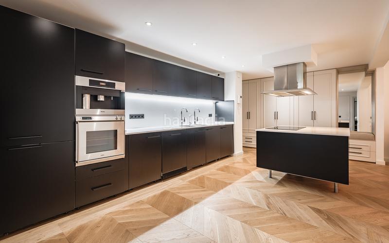 Foto 7b6a41f4-f26e-49e9-8adb-45056505b6e1. Planta baixa amb aparcament piscina a La Alquería Benahavís Foto 7b6a41f4-f26e-49e9-8adb-45056505b6e1. Planta baixa amb aparcament piscina a La Alquería Benahavís