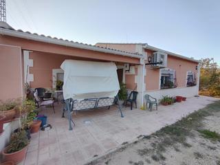 Masía en Ibi. Chalet dos por el precio de uno  piscina  incluida Masía en Ibi. Chalet dos por el precio de uno  piscina  incluida