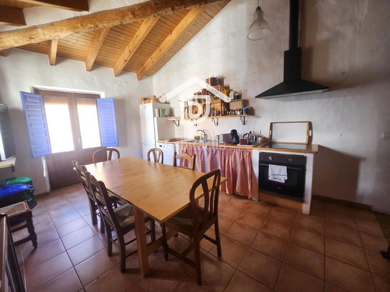 Foto a03f8bff-119d-46fe-8ca0-71a998ef35fd. Edificio casa rural en Ayora Foto a03f8bff-119d-46fe-8ca0-71a998ef35fd. Edificio casa rural en Ayora