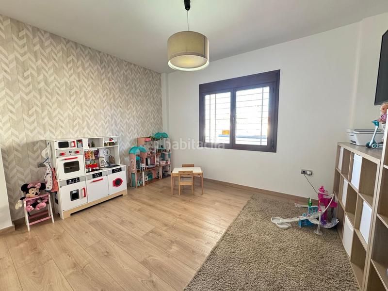 Foto c10e8cb2-8de2-463b-a749-00dda7fc3a5a. Chalet en calle rafael alberti 31 chalet independiente , en Colmenar Foto c10e8cb2-8de2-463b-a749-00dda7fc3a5a. Chalet en calle rafael alberti 31 chalet independiente , en Colmenar