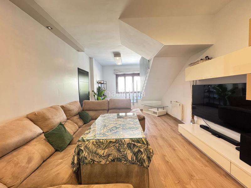 Foto e2e429cc-f8c3-4800-8ae7-1c48c01eaa48. Chalet en calle rafael alberti 31 chalet independiente , en Colmenar Foto e2e429cc-f8c3-4800-8ae7-1c48c01eaa48. Chalet en calle rafael alberti 31 chalet independiente , en Colmenar