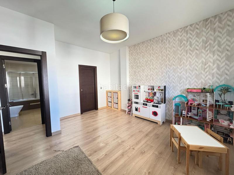 Foto fef5a1e6-1790-4ba5-806c-0edb0da5087a. Chalet en calle rafael alberti 31 chalet independiente , en Colmenar Foto fef5a1e6-1790-4ba5-806c-0edb0da5087a. Chalet en calle rafael alberti 31 chalet independiente , en Colmenar