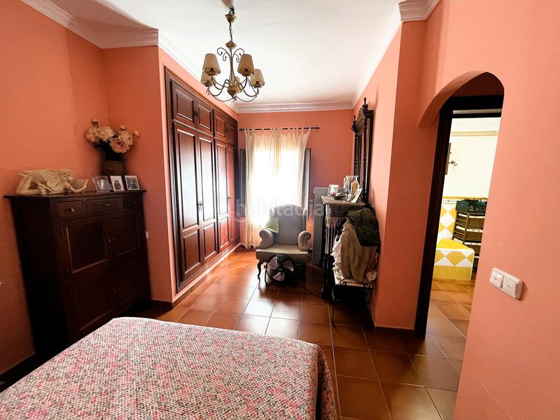 Foto 19cc078e-0c6c-4df1-b8b0-30e7af647c5d. Xalet amb xemeneia calefacció aparcament piscina a Alhaurín de la Torre Foto 19cc078e-0c6c-4df1-b8b0-30e7af647c5d. Xalet amb xemeneia calefacció aparcament piscina a Alhaurín de la Torre