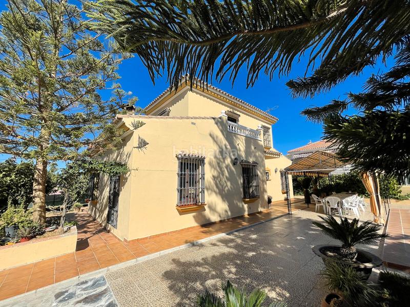 Foto 8b6ca68c-e2be-481c-ad34-b36a446810ac. Xalet amb xemeneia calefacció aparcament piscina a Alhaurín de la Torre Foto 8b6ca68c-e2be-481c-ad34-b36a446810ac. Xalet amb xemeneia calefacció aparcament piscina a Alhaurín de la Torre