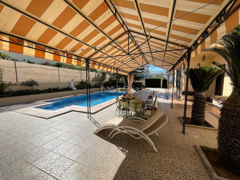 Foto f36cfe3d-c0d7-4672-b155-875b7a09f6fc. Xalet amb xemeneia calefacció aparcament piscina a Alhaurín de la Torre Foto f36cfe3d-c0d7-4672-b155-875b7a09f6fc. Xalet amb xemeneia calefacció aparcament piscina a Alhaurín de la Torre