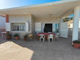 Xalet a Avinguda de frança 37. Ref_v321. chalet primera linea playa miramar Xalet a Avinguda de frança 37. Ref_v321. chalet primera linea playa miramar