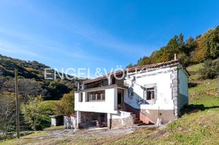 Bauernhof  Pe sel de suto 980 polígono 8 parcela 340 0001069 la torre. Bucólica casa de piedra en matienzo Bauernhof  Pe sel de suto 980 polígono 8 parcela 340 0001069 la torre. Bucólica casa de piedra en matienzo