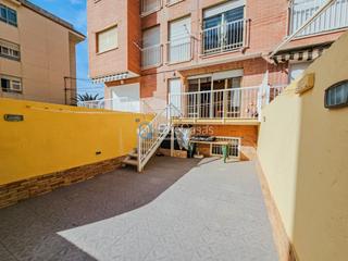 Dúplex Avinguda de cervantes. Encantador dúplex a 170m de la playa de guardamar Dúplex Avinguda de cervantes. Encantador dúplex a 170m de la playa de guardamar