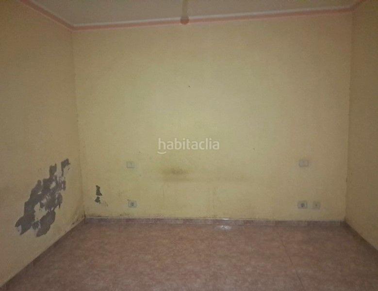 Foto 379f29df-b186-40b2-8a68-55e7eaa1ff4b. Casa a schiera in calle isaac albéniz 8 in La Pardilla - San Antonio Telde Foto 379f29df-b186-40b2-8a68-55e7eaa1ff4b. Casa a schiera in calle isaac albéniz 8 in La Pardilla - San Antonio Telde