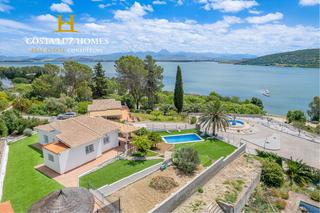 House in Bornos House in Bornos