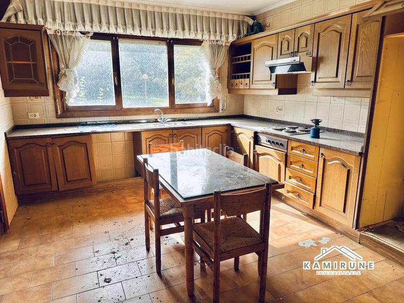 Foto 80032495-6a81-43da-9cec-f45dfe7ec757. Casa amb aparcament a Lezama Foto 80032495-6a81-43da-9cec-f45dfe7ec757. Casa amb aparcament a Lezama