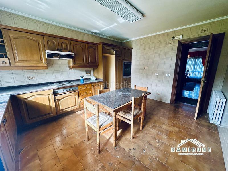 Foto 8f501c29-35d3-471e-889c-aeef77e67535. Casa amb aparcament a Lezama Foto 8f501c29-35d3-471e-889c-aeef77e67535. Casa amb aparcament a Lezama