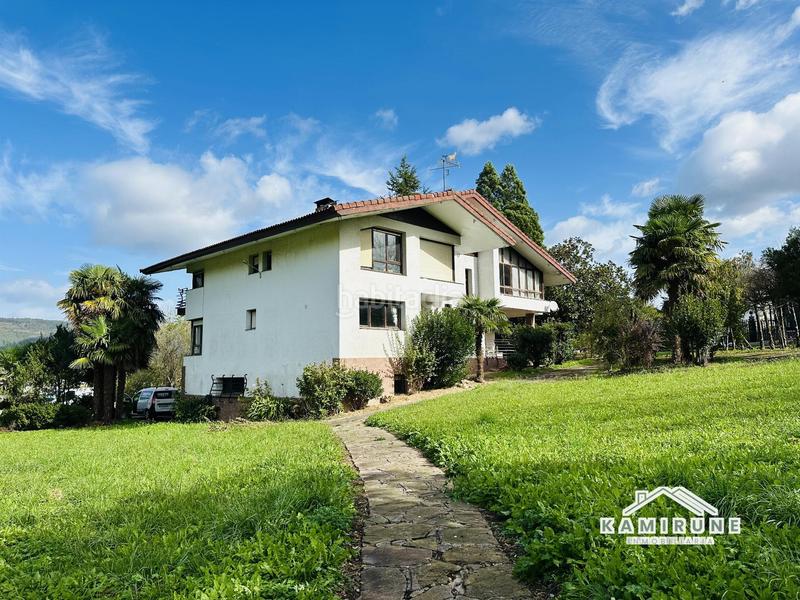 Foto d5d08d6d-4675-4f41-8370-00b92dbb3f81. Casa amb aparcament a Lezama Foto d5d08d6d-4675-4f41-8370-00b92dbb3f81. Casa amb aparcament a Lezama