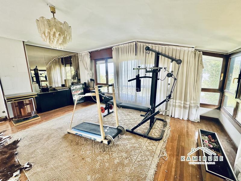 Foto ea3d7fa4-c712-4f30-839d-613ed055b316. Casa amb aparcament a Lezama Foto ea3d7fa4-c712-4f30-839d-613ed055b316. Casa amb aparcament a Lezama
