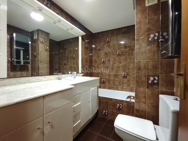 Foto ee789a10-dd3f-47bc-9963-19f14ab1bc2e. Appartement avec chauffage parking dans Gran Via Logroño Foto ee789a10-dd3f-47bc-9963-19f14ab1bc2e. Appartement avec chauffage parking dans Gran Via Logroño