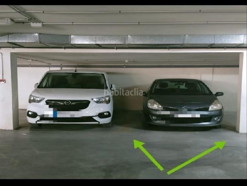 Foto c71a64cc-0fd0-4431-9b8e-c0dc7fe6ba29. Parking voiture dans Felanitx poble Felanitx Foto c71a64cc-0fd0-4431-9b8e-c0dc7fe6ba29. Parking voiture dans Felanitx poble Felanitx