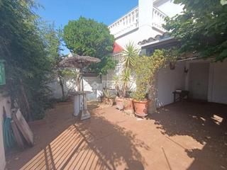 Casa aparellada a Santa Elena. Casa en venta en santa elena Casa aparellada a Santa Elena. Casa en venta en santa elena