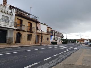 Xalet a Tejeda de Tiétar. Casa adosada en venta en carretera principal tejeda de tiétar c Xalet a Tejeda de Tiétar. Casa adosada en venta en carretera principal tejeda de tiétar c