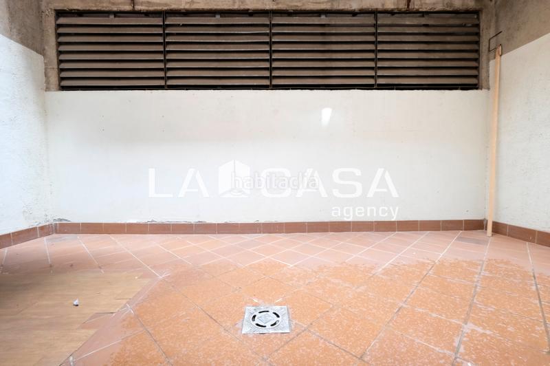 Foto 6022afcf-7b73-4728-86be-3c01f7d8f447. Local comercial local en venta en calle de la jota en Barcelona Foto 6022afcf-7b73-4728-86be-3c01f7d8f447. Local comercial local en venta en calle de la jota en Barcelona