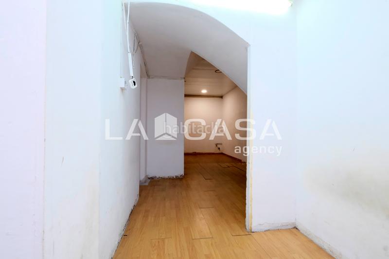 Foto ff6760ac-5b5e-4d8e-b416-73be69937c96. Local comercial local en venta en calle de la jota en Barcelona Foto ff6760ac-5b5e-4d8e-b416-73be69937c96. Local comercial local en venta en calle de la jota en Barcelona