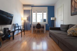 Appartement  Carrer de los castillejos. Luminoso piso en venta junto a sagrada familia y el hospital san Appartement  Carrer de los castillejos. Luminoso piso en venta junto a sagrada familia y el hospital san