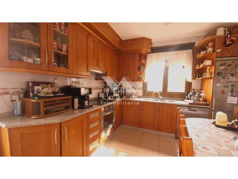 Foto 17ff4eba-f479-4326-86b2-854c46f8269b. Chalet  en venta , sobrado do bispo en Barbadás Foto 17ff4eba-f479-4326-86b2-854c46f8269b. Chalet  en venta , sobrado do bispo en Barbadás