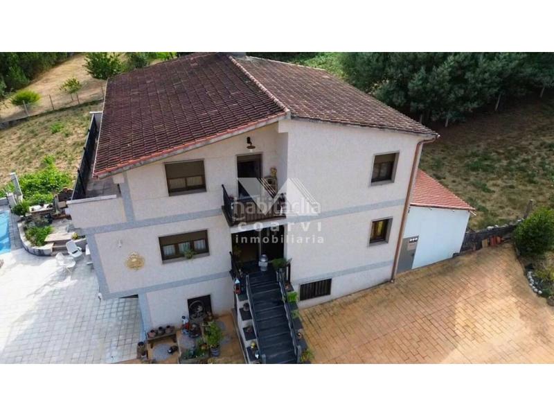 Foto 707dc925-afd4-4912-a2b2-c7d47e73bf6d. Chalet  en venta , sobrado do bispo en Barbadás Foto 707dc925-afd4-4912-a2b2-c7d47e73bf6d. Chalet  en venta , sobrado do bispo en Barbadás