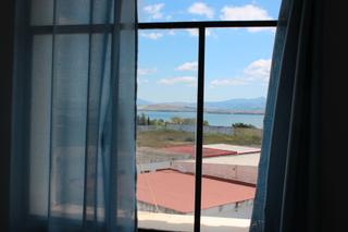 Attique à Avenida de la diputación 19. Apartamento en planta alta con vistas excepcionales al lago en b Attique à Avenida de la diputación 19. Apartamento en planta alta con vistas excepcionales al lago en b