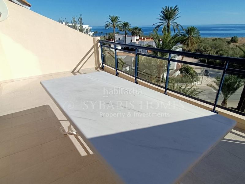 Foto f896e12d-d44f-4bc9-bae8-6a1d826f567b. Àtic amb calefacció aparcament piscina a Les Bassetes - El Marjal Dénia Foto f896e12d-d44f-4bc9-bae8-6a1d826f567b. Àtic amb calefacció aparcament piscina a Les Bassetes - El Marjal Dénia