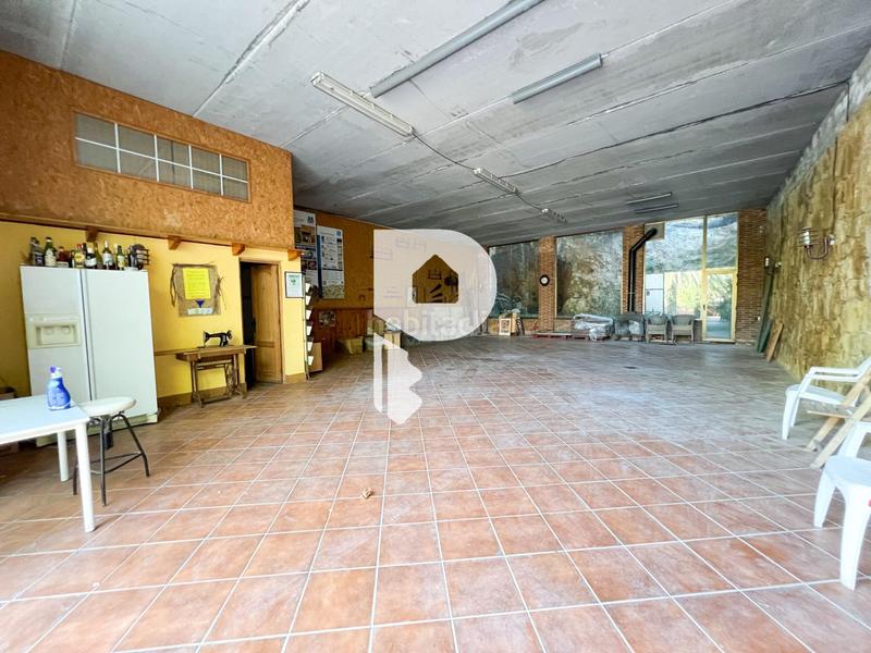 Foto a63f3aab-331a-44de-abe3-a4a39529d77d. Casa amb calefacció aparcament piscina a Vallirana Foto a63f3aab-331a-44de-abe3-a4a39529d77d. Casa amb calefacció aparcament piscina a Vallirana