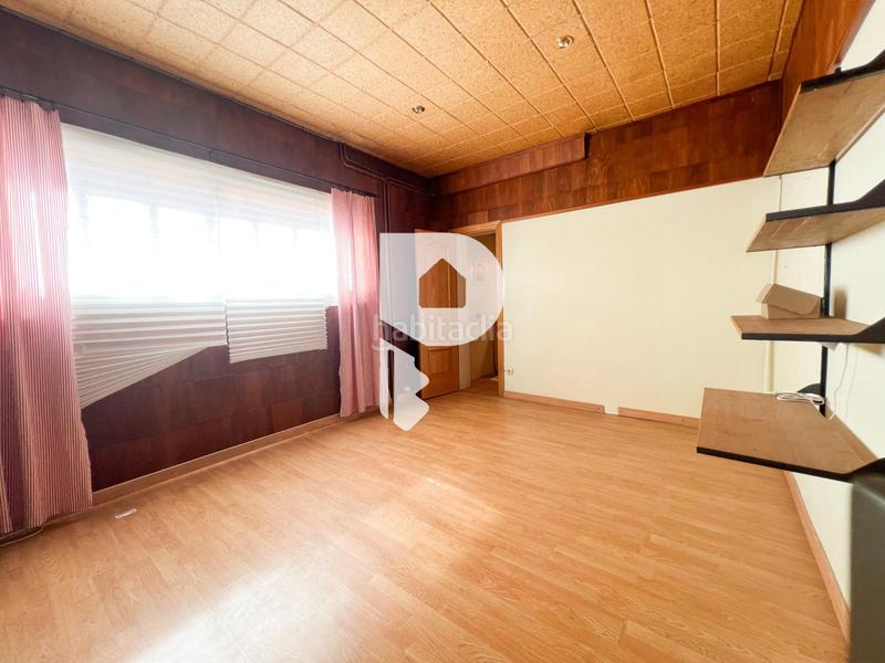 Foto bcfc531f-d0d7-4088-b2f8-b212046e7c02. Casa amb calefacció aparcament piscina a Vallirana Foto bcfc531f-d0d7-4088-b2f8-b212046e7c02. Casa amb calefacció aparcament piscina a Vallirana