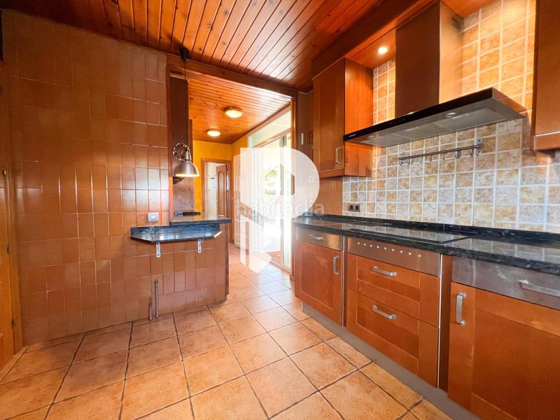 Foto d6100157-4971-42d9-8e59-59b911845d87. Casa amb calefacció aparcament piscina a Vallirana Foto d6100157-4971-42d9-8e59-59b911845d87. Casa amb calefacció aparcament piscina a Vallirana