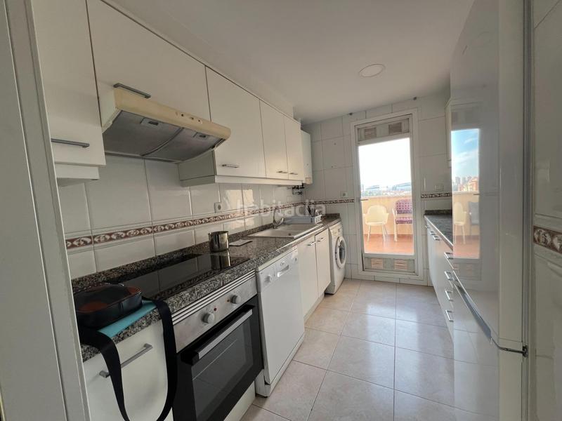 Foto 6bf9c71e-ad01-4173-9724-0073c9803d79. Rent penthouse with parking pool in Valterna Paterna Foto 6bf9c71e-ad01-4173-9724-0073c9803d79. Rent penthouse with parking pool in Valterna Paterna