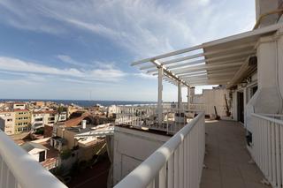 Àtic Canyelles 3. Ático exclusivo con terrazas y vistas al mar Àtic Canyelles 3. Ático exclusivo con terrazas y vistas al mar