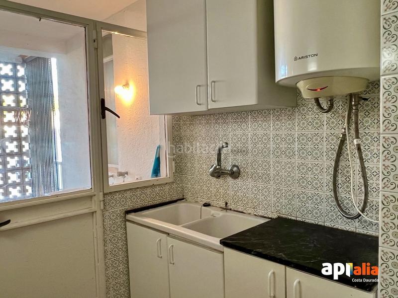 Foto 5b6ef359-80c7-49c5-a0cb-e6732b6e7422. Pis a calle de madrid a Platja de Llevant Salou Foto 5b6ef359-80c7-49c5-a0cb-e6732b6e7422. Pis a calle de madrid a Platja de Llevant Salou