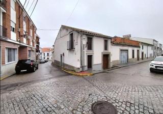 Casa Compositores ochoa. Casa para reforma integral, villanueva de córdoba Casa Compositores ochoa. Casa para reforma integral, villanueva de córdoba