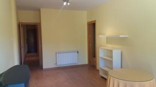 Appartement à Calle los olmos 6. Piso en poblete de dos dormitorios con dos baños Appartement à Calle los olmos 6. Piso en poblete de dos dormitorios con dos baños