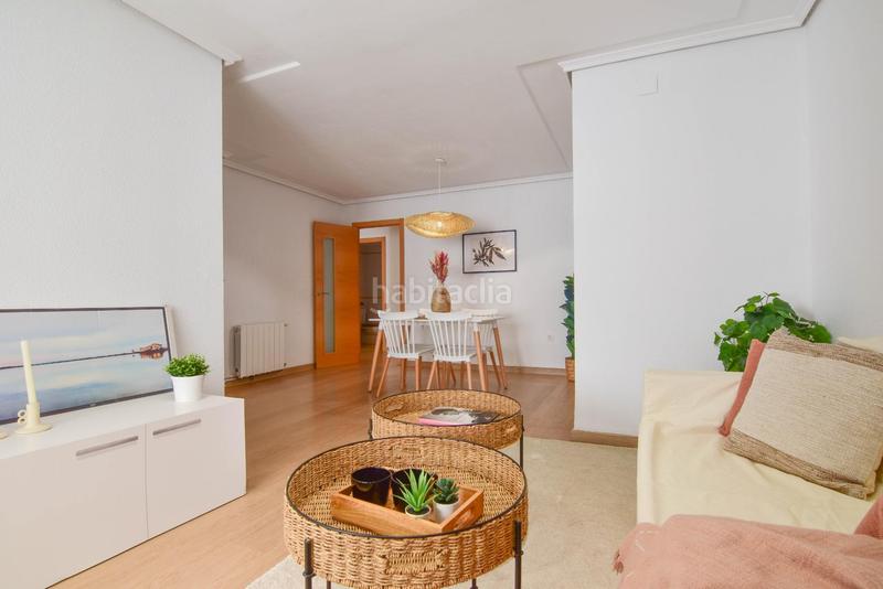 Foto c03c8145-73d3-4815-92e2-d3fdf58c13e6. Appartement avec chauffage parking dans L´Eixereta Burjassot Foto c03c8145-73d3-4815-92e2-d3fdf58c13e6. Appartement avec chauffage parking dans L´Eixereta Burjassot