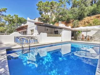 Casa a Canyelles. Espectacular chalet estilo ibicenco con piscina y vistas especta Casa a Canyelles. Espectacular chalet estilo ibicenco con piscina y vistas especta