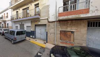 Local Comercial a Verge de la consolacio 4. Se vende local okupa en verge de la consolació en llutxent valen Local Comercial a Verge de la consolacio 4. Se vende local okupa en verge de la consolació en llutxent valen