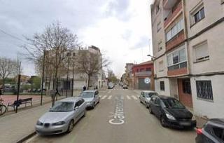 Piso en Centre. Venta de residencial  okupada en calle cl s jordi,77 pineda de m Piso en Centre. Venta de residencial  okupada en calle cl s jordi,77 pineda de m