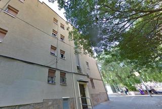 Piso en Plaza dels blocs de la florida 18. Se vende piso okupado en plaza dels blocs de la florida 18 en l Piso en Plaza dels blocs de la florida 18. Se vende piso okupado en plaza dels blocs de la florida 18 en l