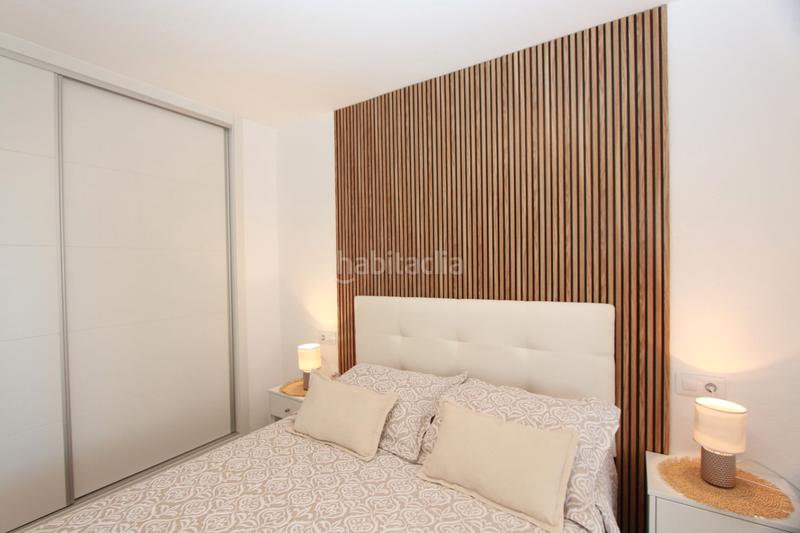 Foto 71235bd6-2ee2-4502-b159-8a87a5f474b2. Apartament amb aparcament piscina a Playa Arenal - Bol Calp Foto 71235bd6-2ee2-4502-b159-8a87a5f474b2. Apartament amb aparcament piscina a Playa Arenal - Bol Calp