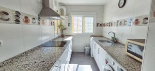 Piso en Pino Montano - Consolación. Piso luminoso en las almenas Piso en Pino Montano - Consolación. Piso luminoso en las almenas