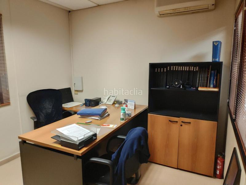 Foto 652e06d1-fa18-41ad-8221-d42c2a7500b2. Local comercial a Centre Hospitalet de Llobregat (L´) Foto 652e06d1-fa18-41ad-8221-d42c2a7500b2. Local comercial a Centre Hospitalet de Llobregat (L´)